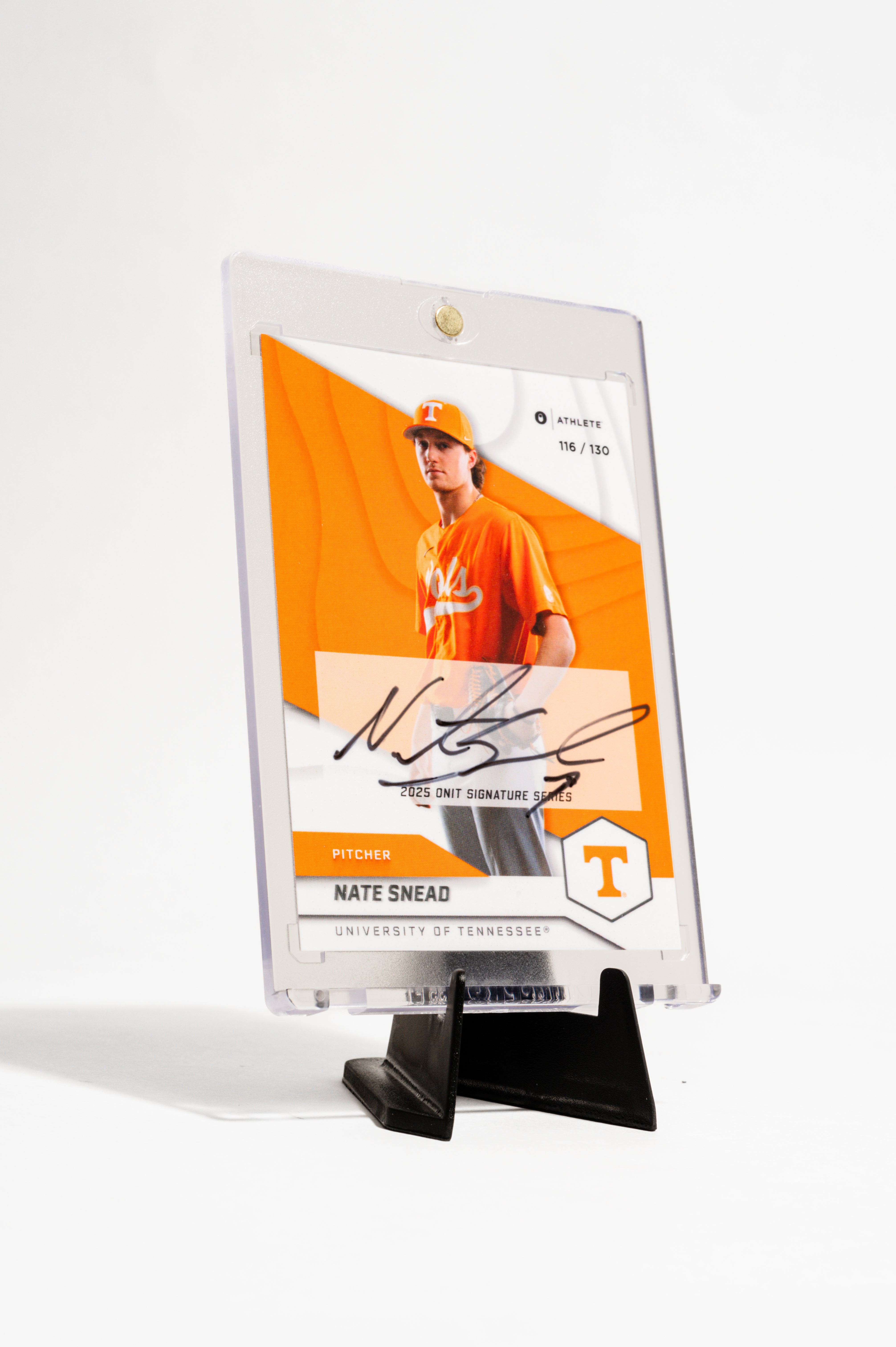 University of Tennessee® 2025 Baseball Trading Cards - Platinum Box with Guaranteed Autograph