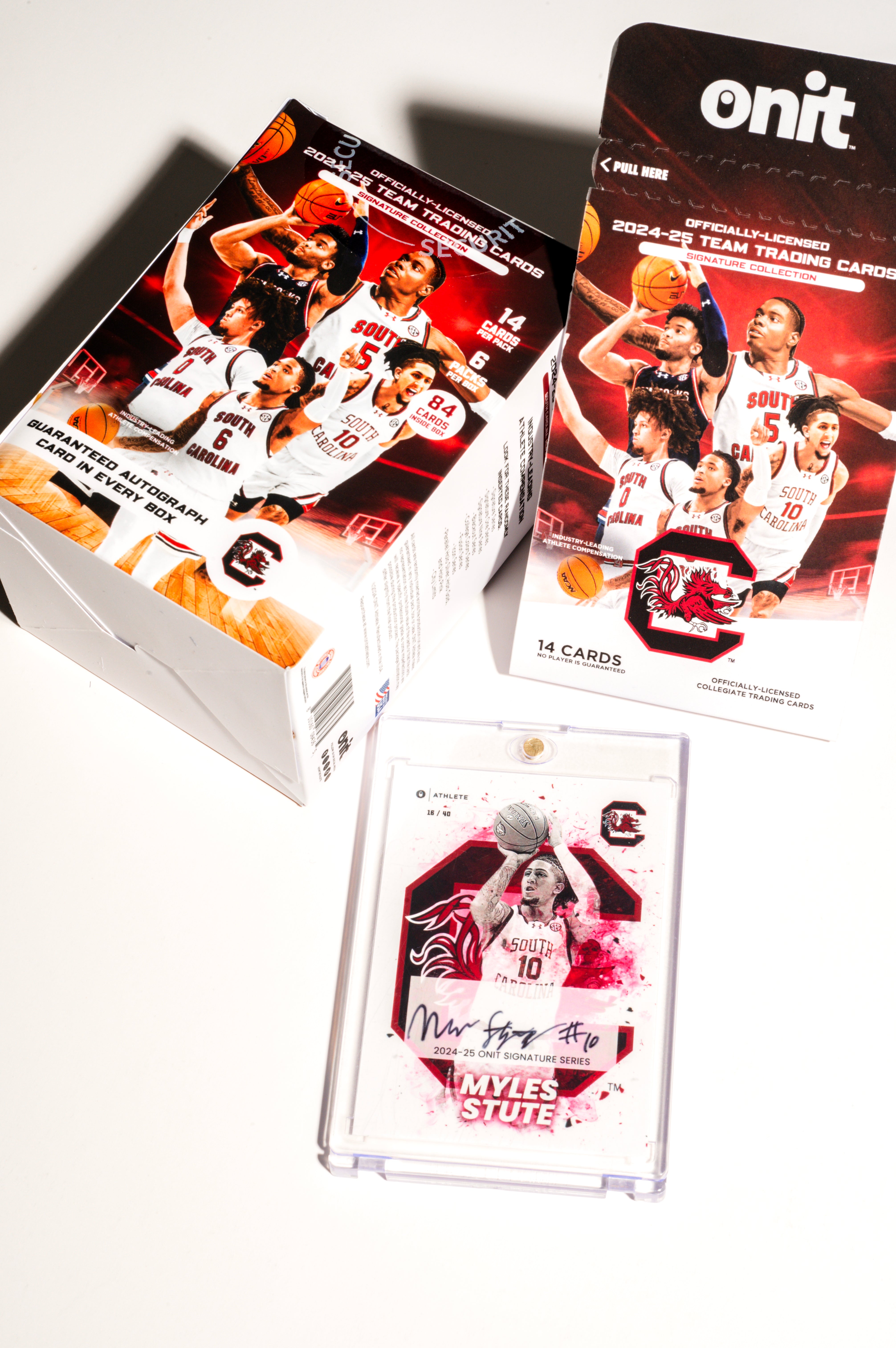University of South Carolina® NIL Men's Basketball - 2024-25 Signature Trading Cards - Platinum Box with Guaranteed Autograph