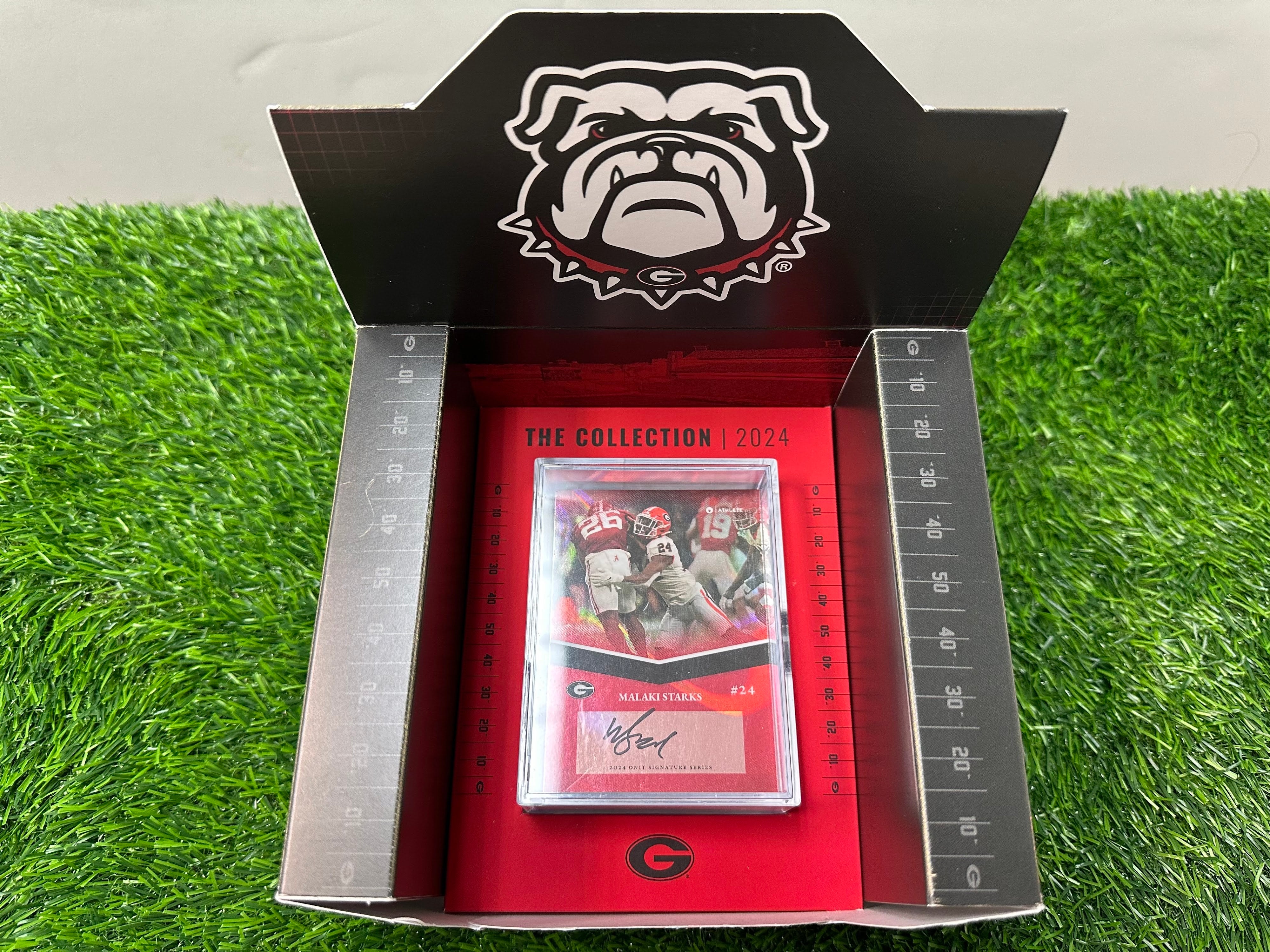 University of Georgia® 2024 Football Autographed Trading Cards Set